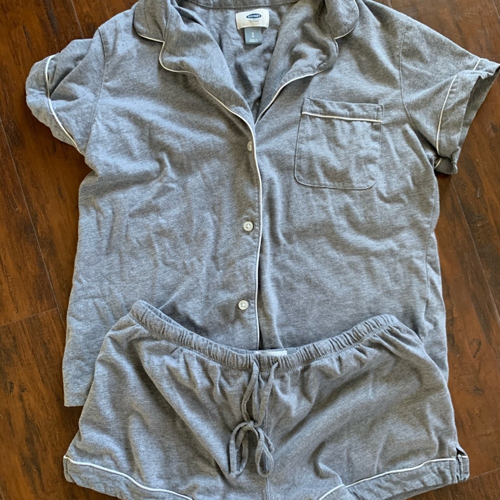 Old navy pj set